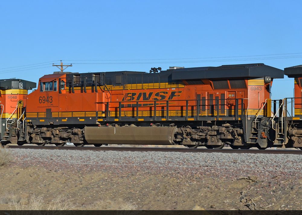 BNSF 6943